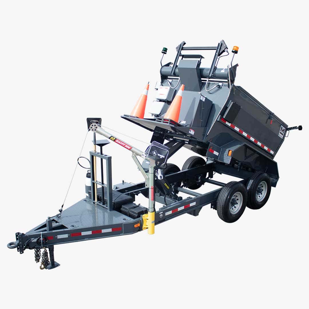HMT4000 trailer-mounted 2 ton hot mix asphalt transporter