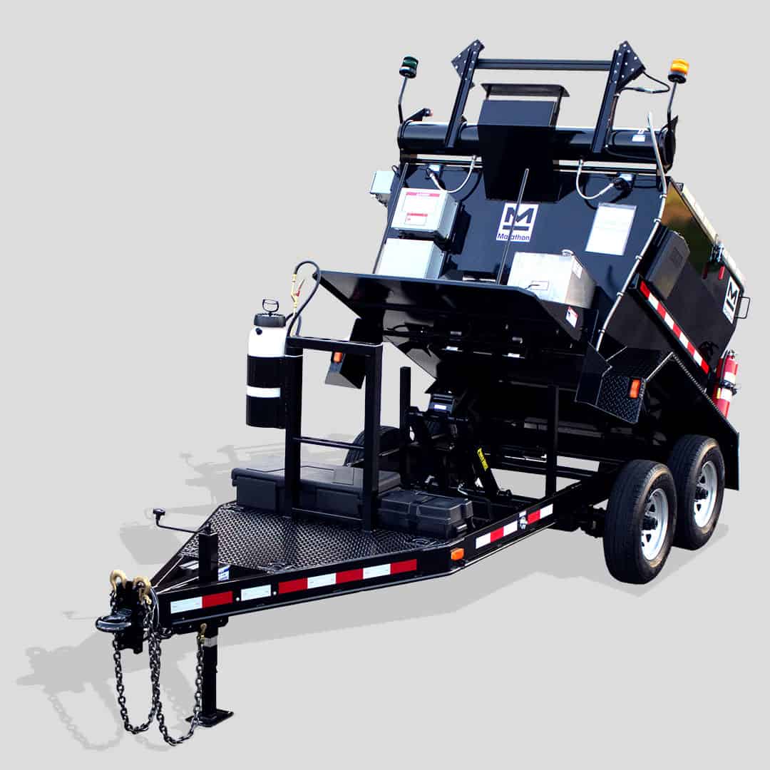 HMT4000 trailer-mounted 2 ton hot mix asphalt transporter