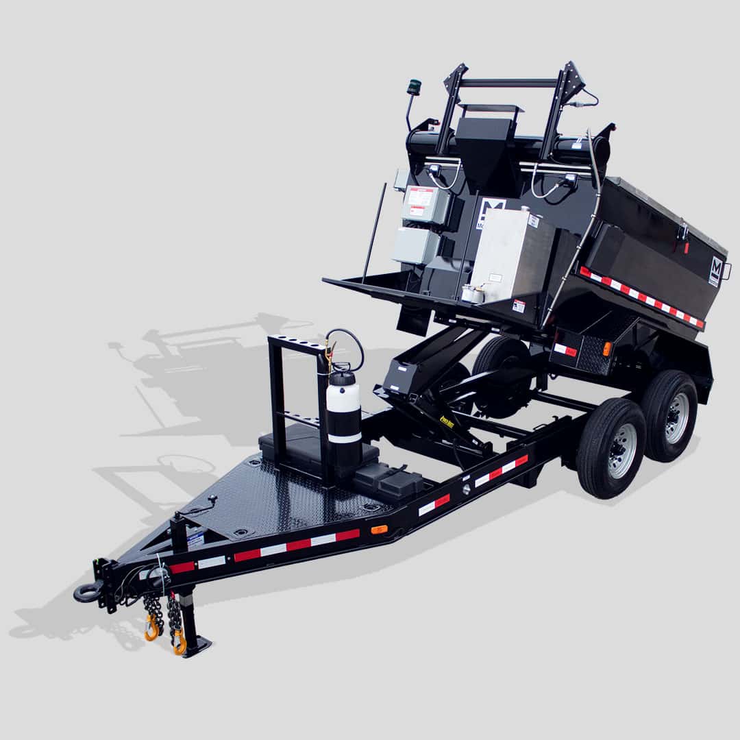 HMT8000 trailer-mounted 4 ton hot mix asphalt transporter