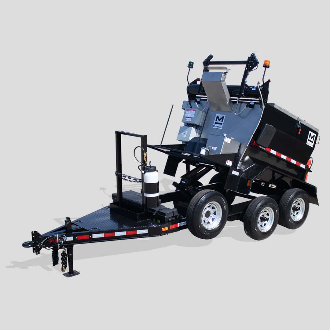 HMT4000 trailer-mounted 2 ton hot mix asphalt transporter